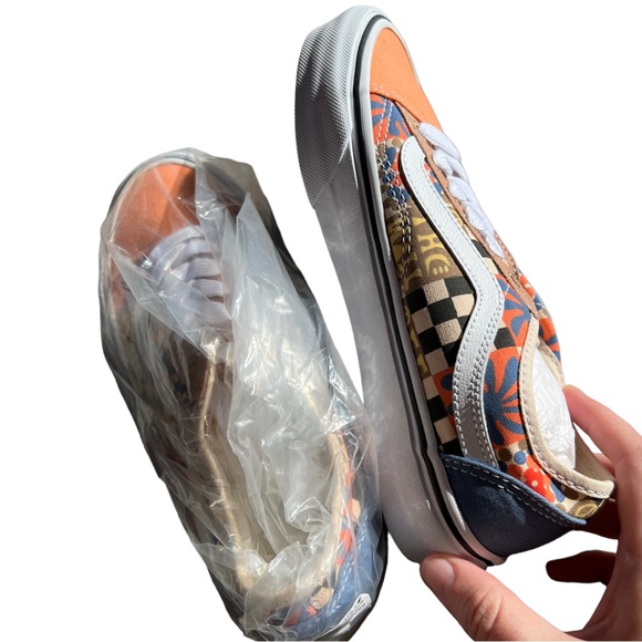 43) VANS Old Skool Tapered Camp Positive Multi/True White Sneakers NWT sz 7 - Picture 6 of 7